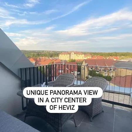 아파트 Panorama View In Center *